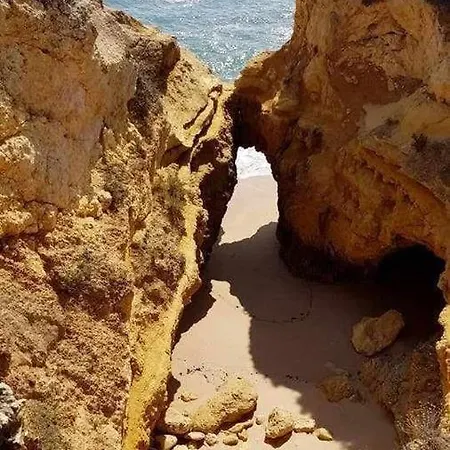 Cerro Branco * Αλμπουφέιρα